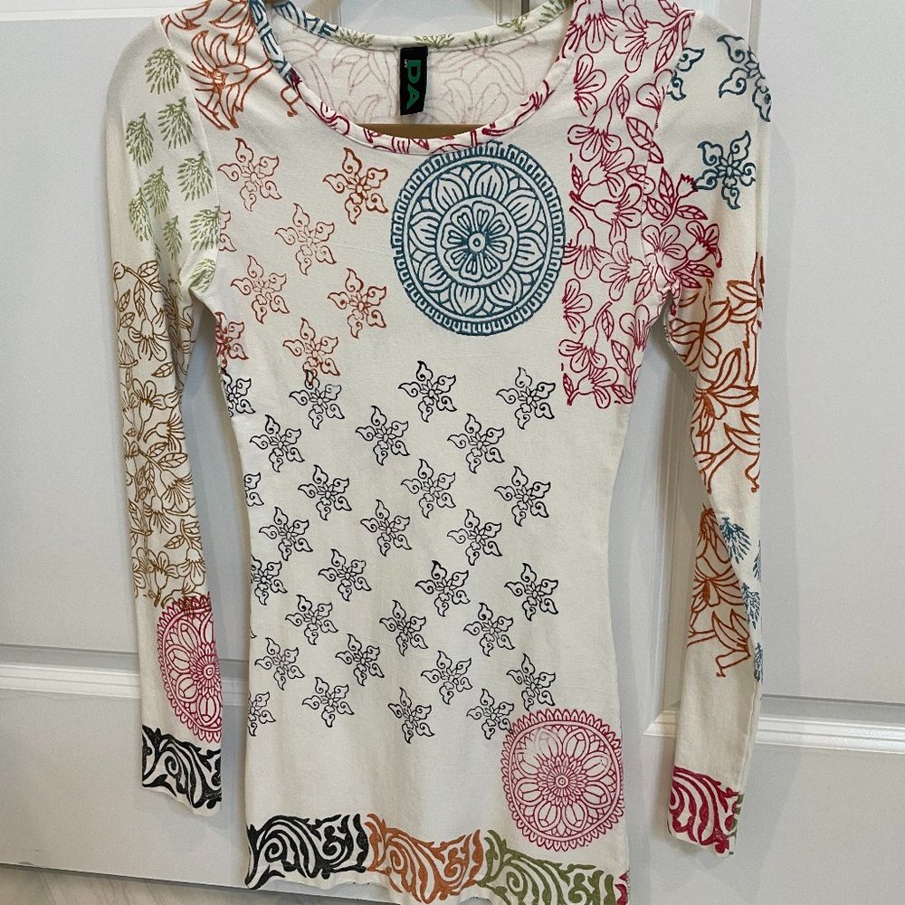 DA Life tunic shirt  XS